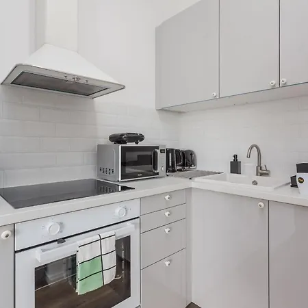 Apartment Enjoy! Mokotow Konstruktorska *