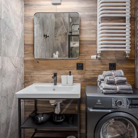 Enjoy! Mokotow Konstruktorska